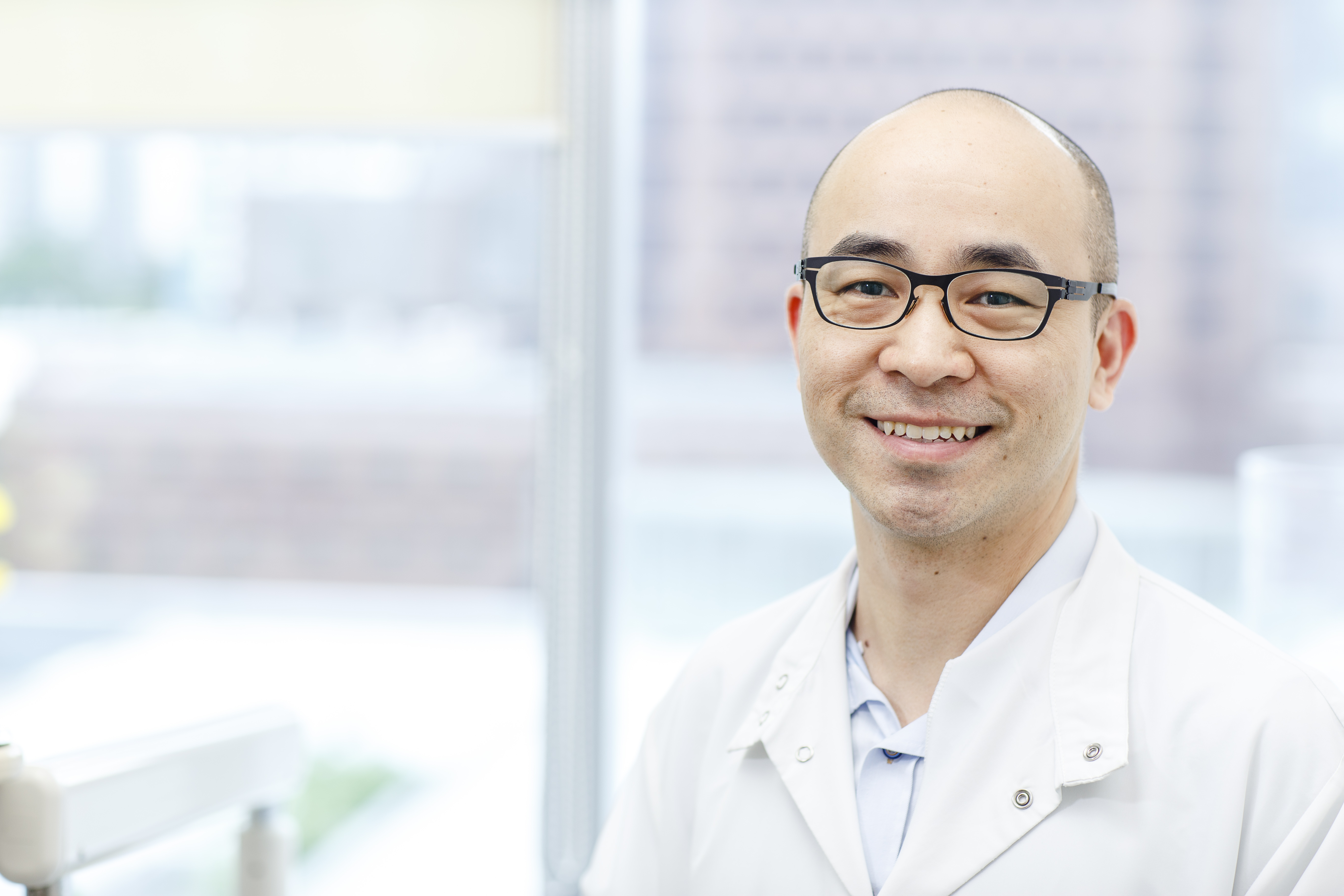 Dr Simon Ng